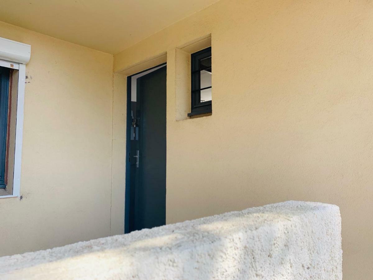 La Pinede Apartamento Gruissan Exterior foto